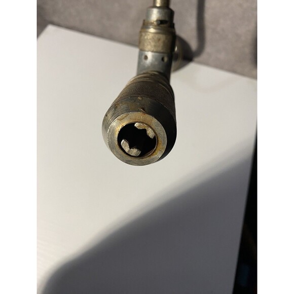 Vintage Bit Brace Hand Drill - Universal Jaws - Ratcheting Woodworking Tool - Picture 8 of 12